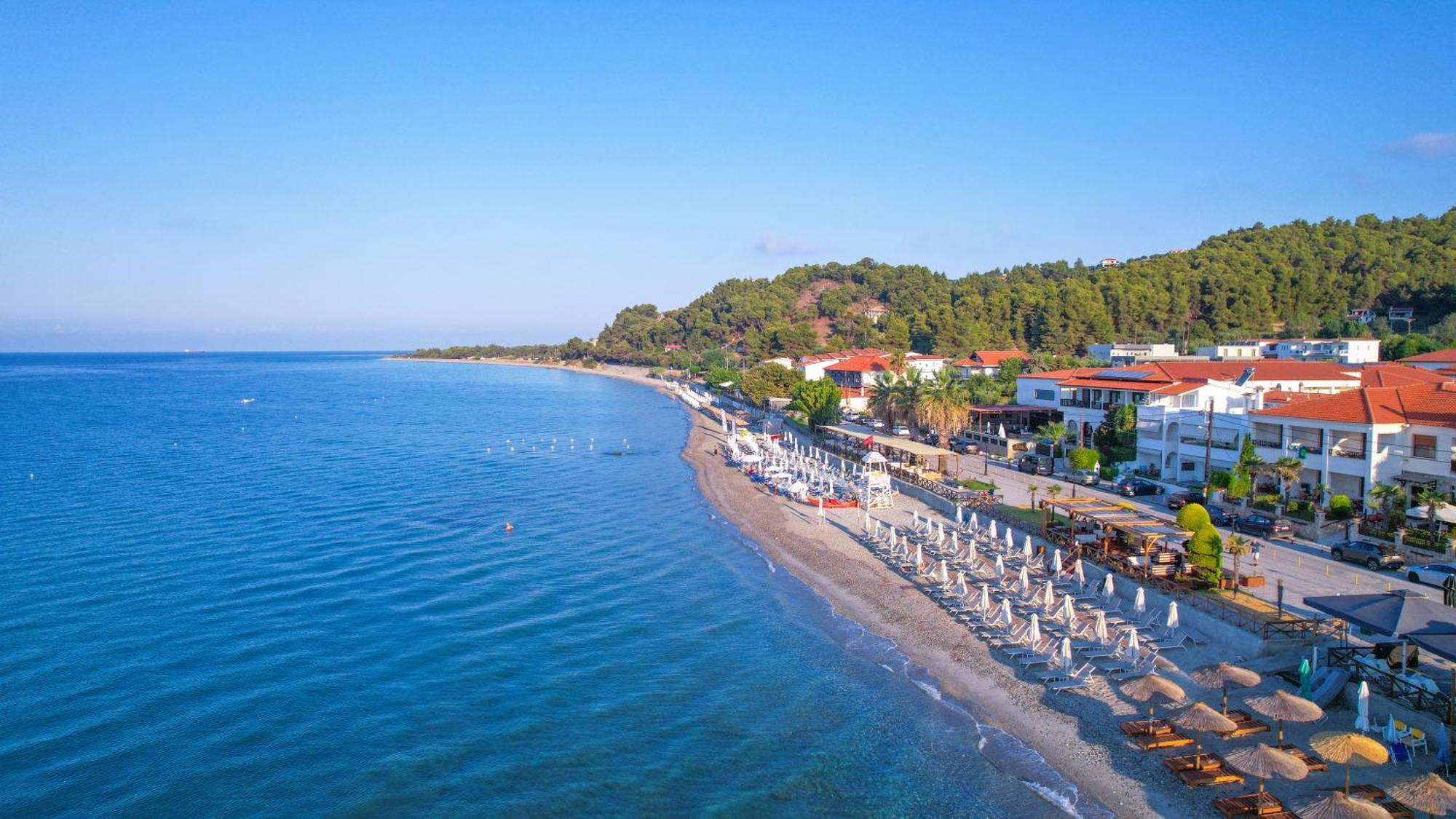 Aparthotel Paralio 3*