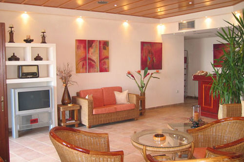 Hotel apartamentowy Paralio 3*